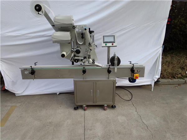 Máquina de etiquetas automática do plano da etiqueta para a garrafa lisa 