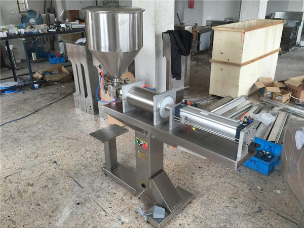 Máquina de enchimento de mel de cabeça única semiautomática