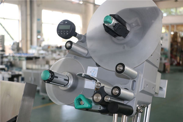 Máquina de etiquetas para tubos de coleta de sangue a vácuo